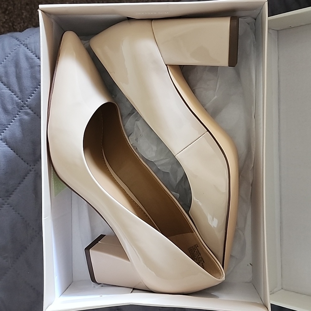 Nude patent block heels
